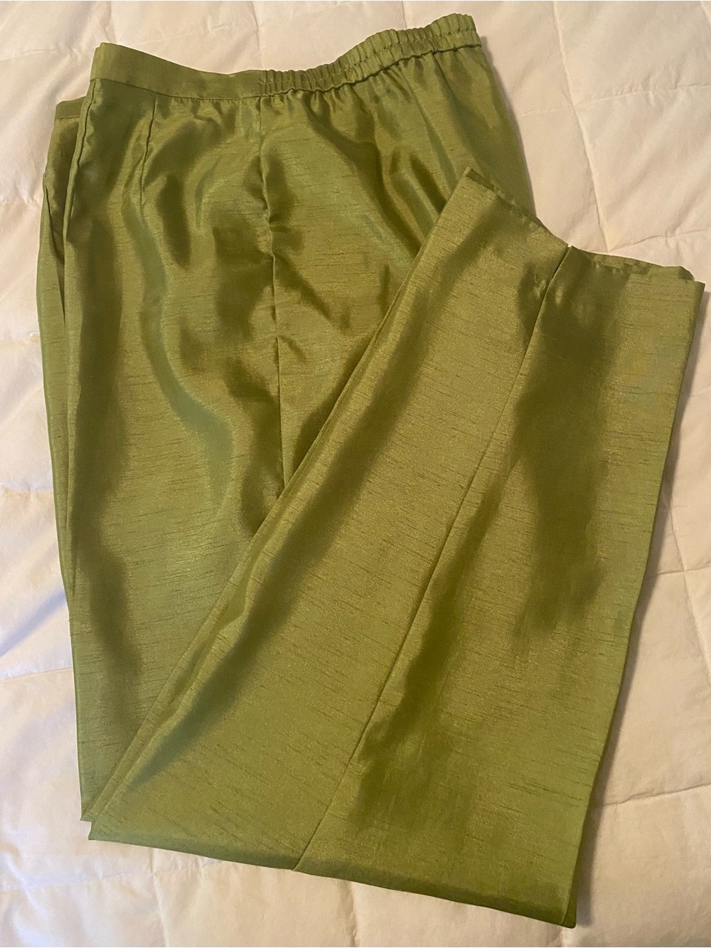 David Warren olive green pants, smooth, satin-like metallic sheen size 14